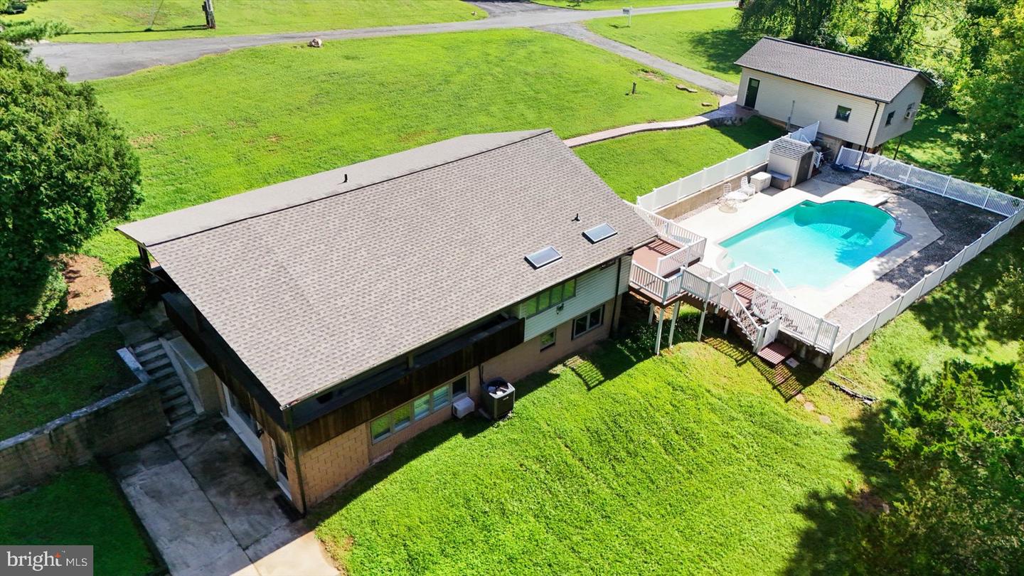 4538 Long Green Rd Property Photo 7