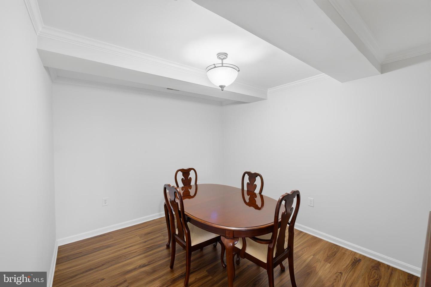 12240 Roundwood Rd #605 Property Photo 12
