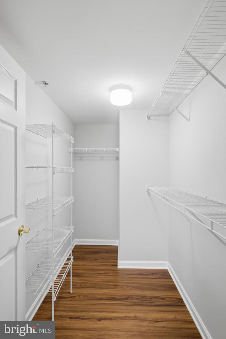 12240 Roundwood Rd #605 Property Photo 19