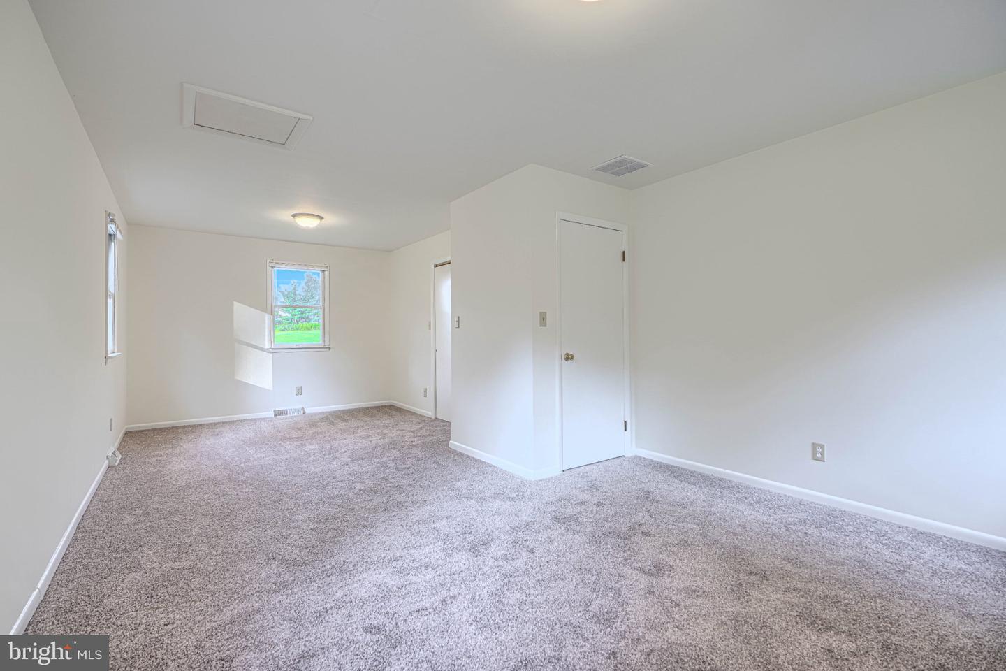 20408 Old York Rd Property Photo 32