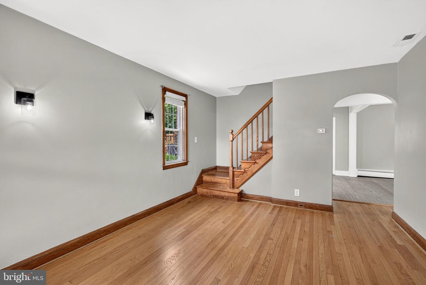 104 W Elm Ave Property Photo 29