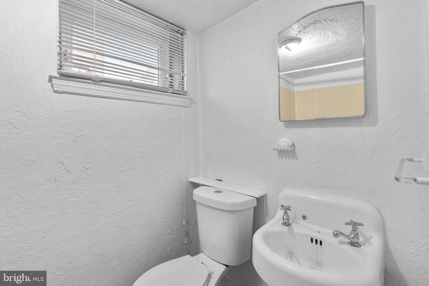 355 Whitfield Rd Property Photo 31