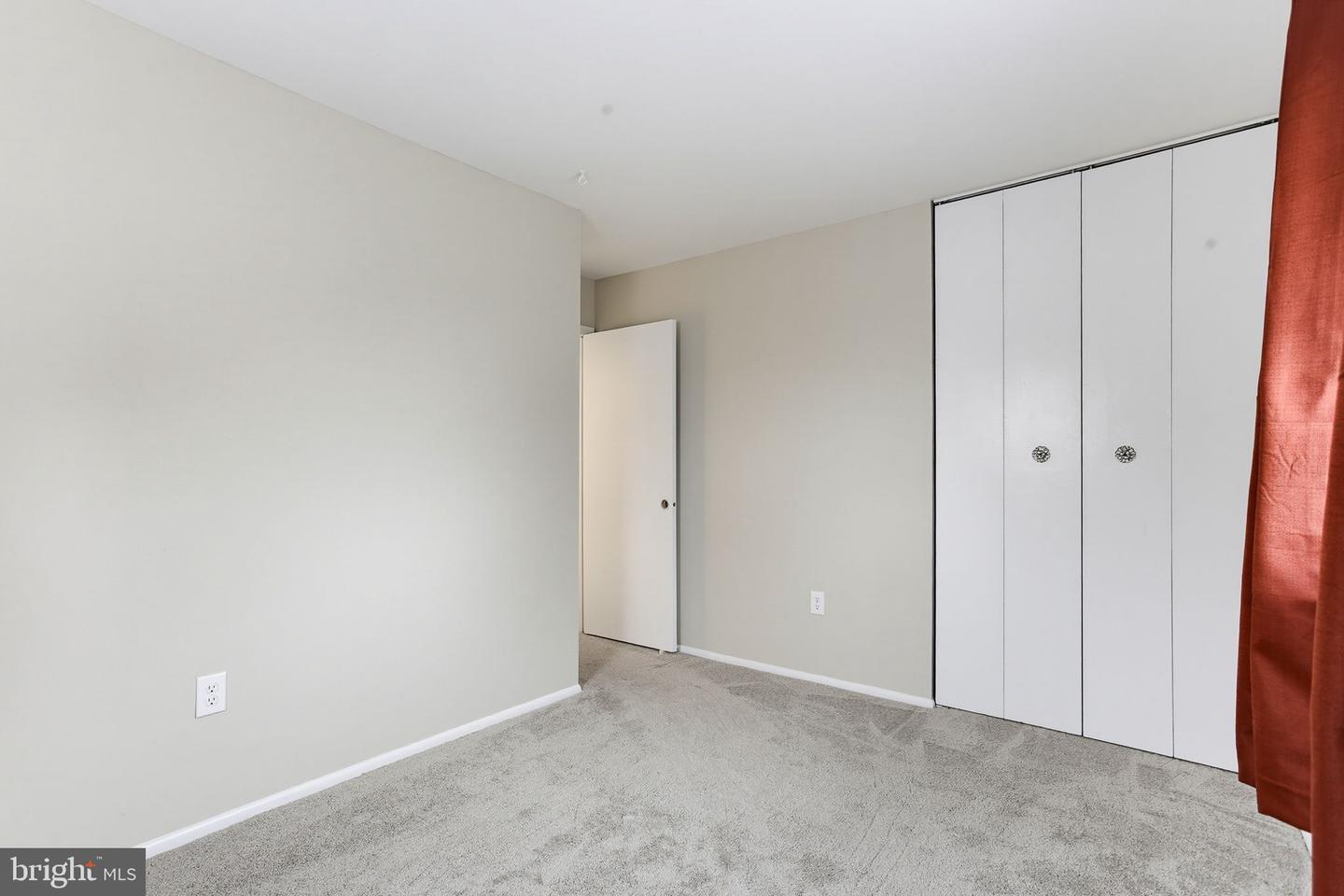 218 Timber Grove Rd Property Photo 12