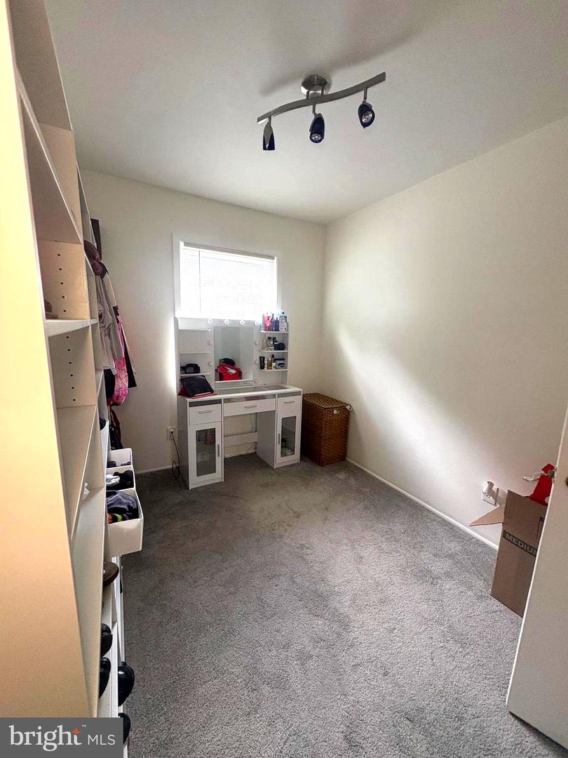 8829 Trimble Way Property Photo 12