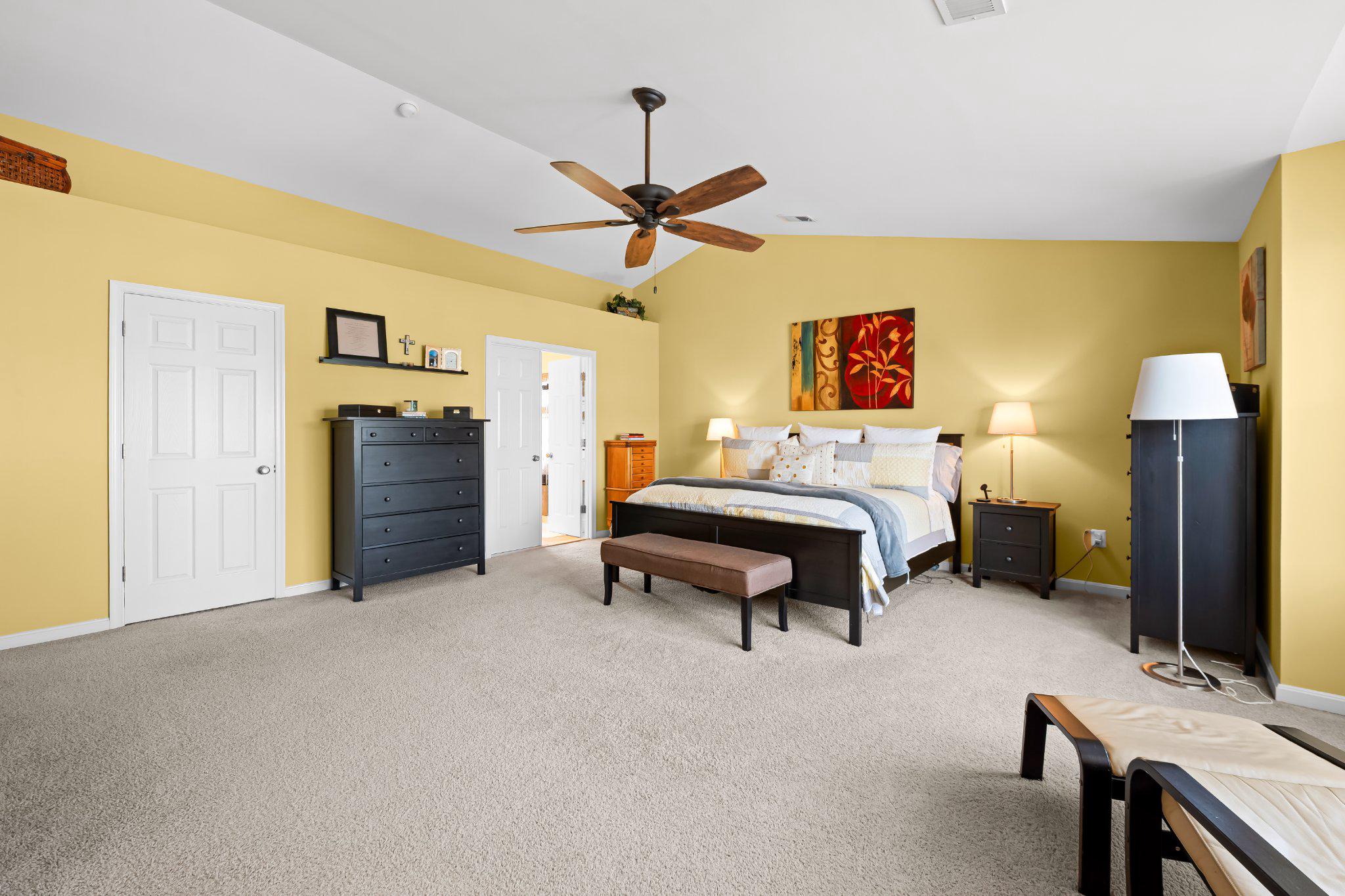 5017 Autumn Glow Way Property Photo 19