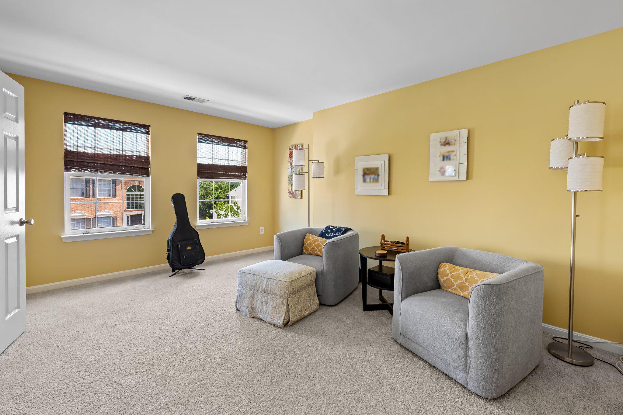 5017 Autumn Glow Way Property Photo 23