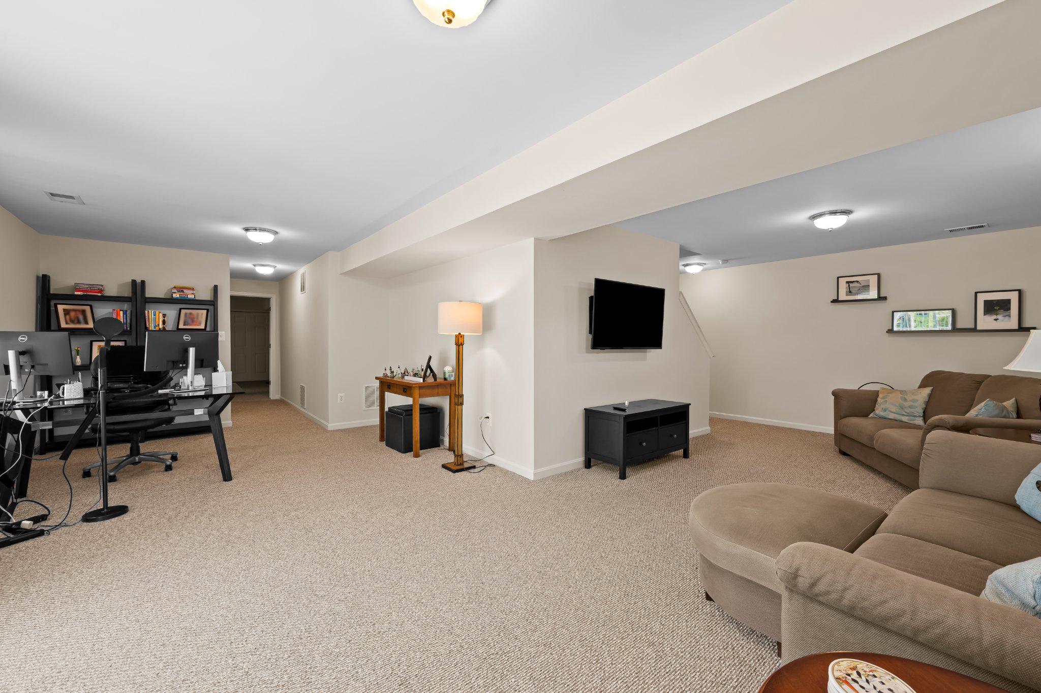 5017 Autumn Glow Way Property Photo 34