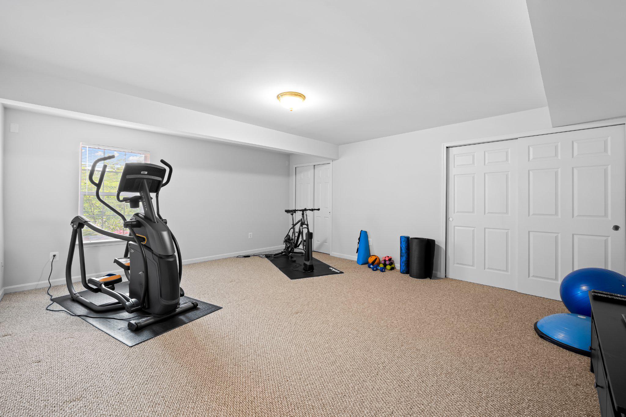 5017 Autumn Glow Way Property Photo 37