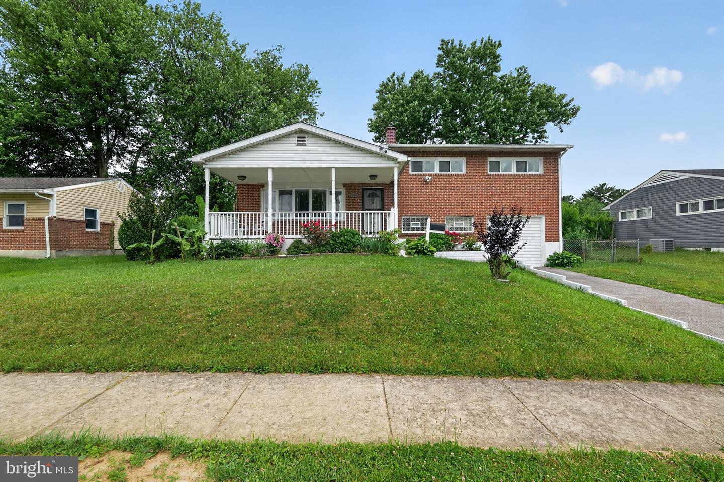 5909 CHARNWOOD RD