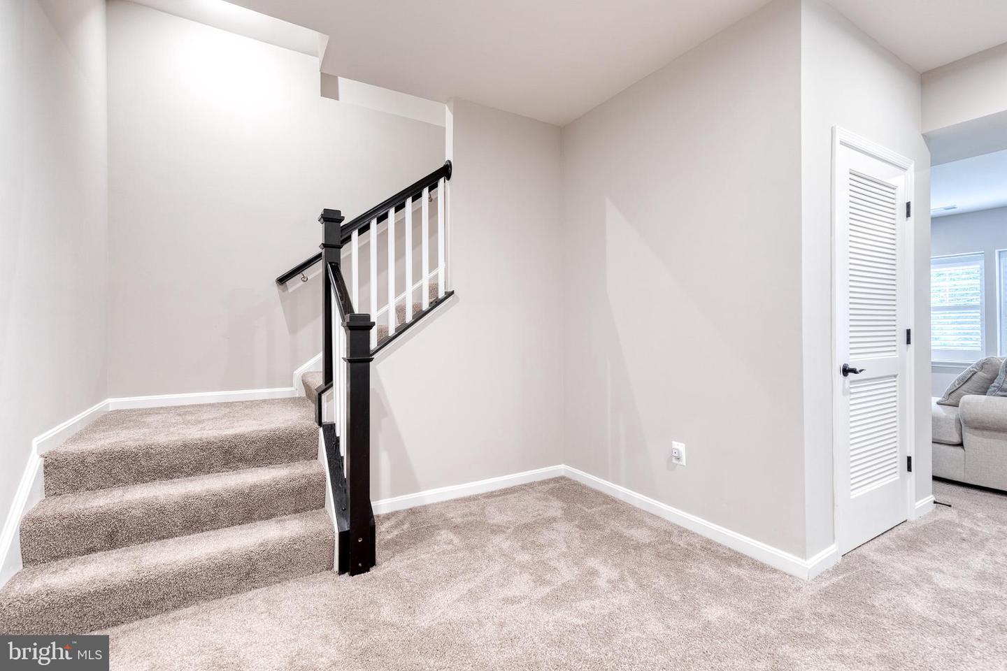 5701 Charlies Way Property Photo 39