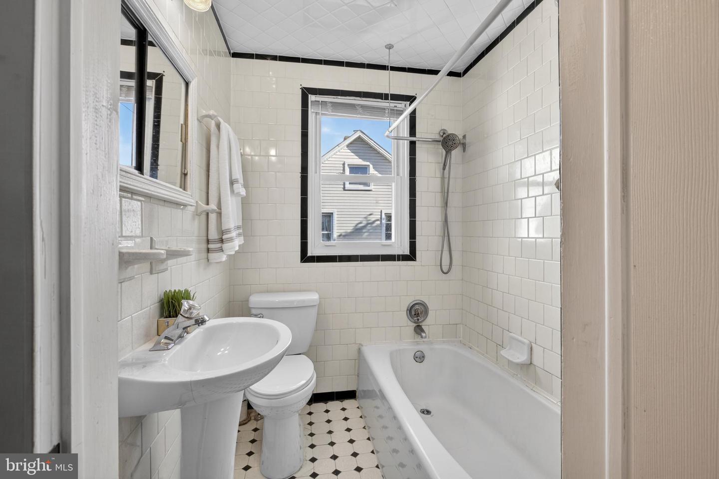 9 Rognel Property Photo 26