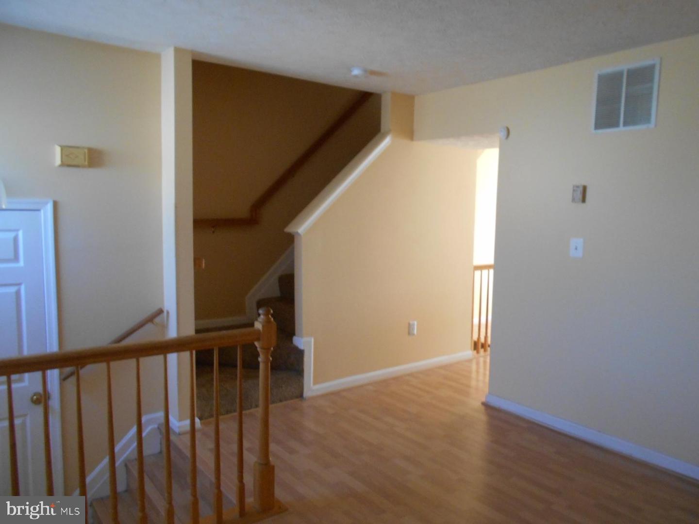 2701 Claybrooke Dr Property Photo 7