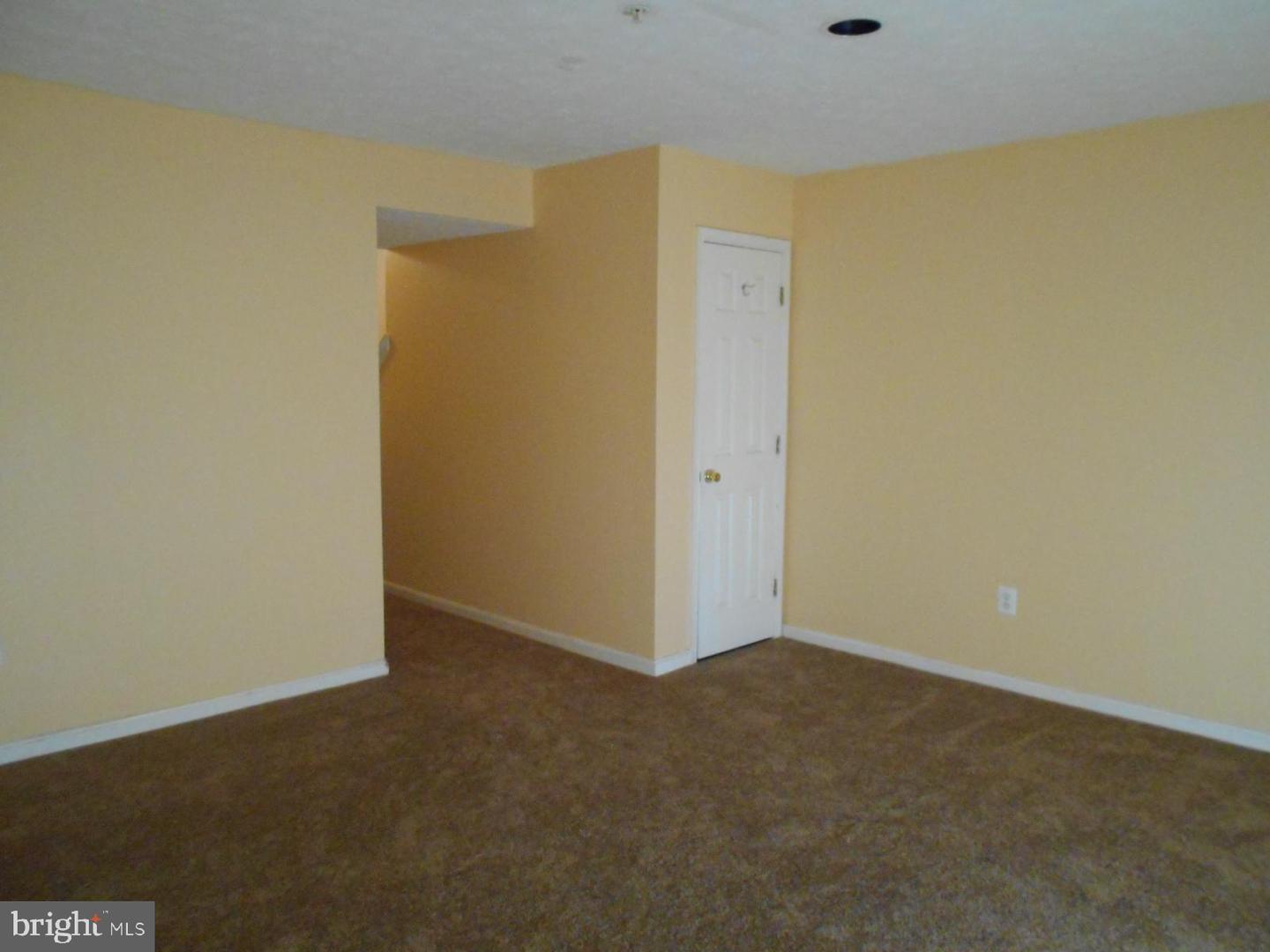 2701 Claybrooke Dr Property Photo 17