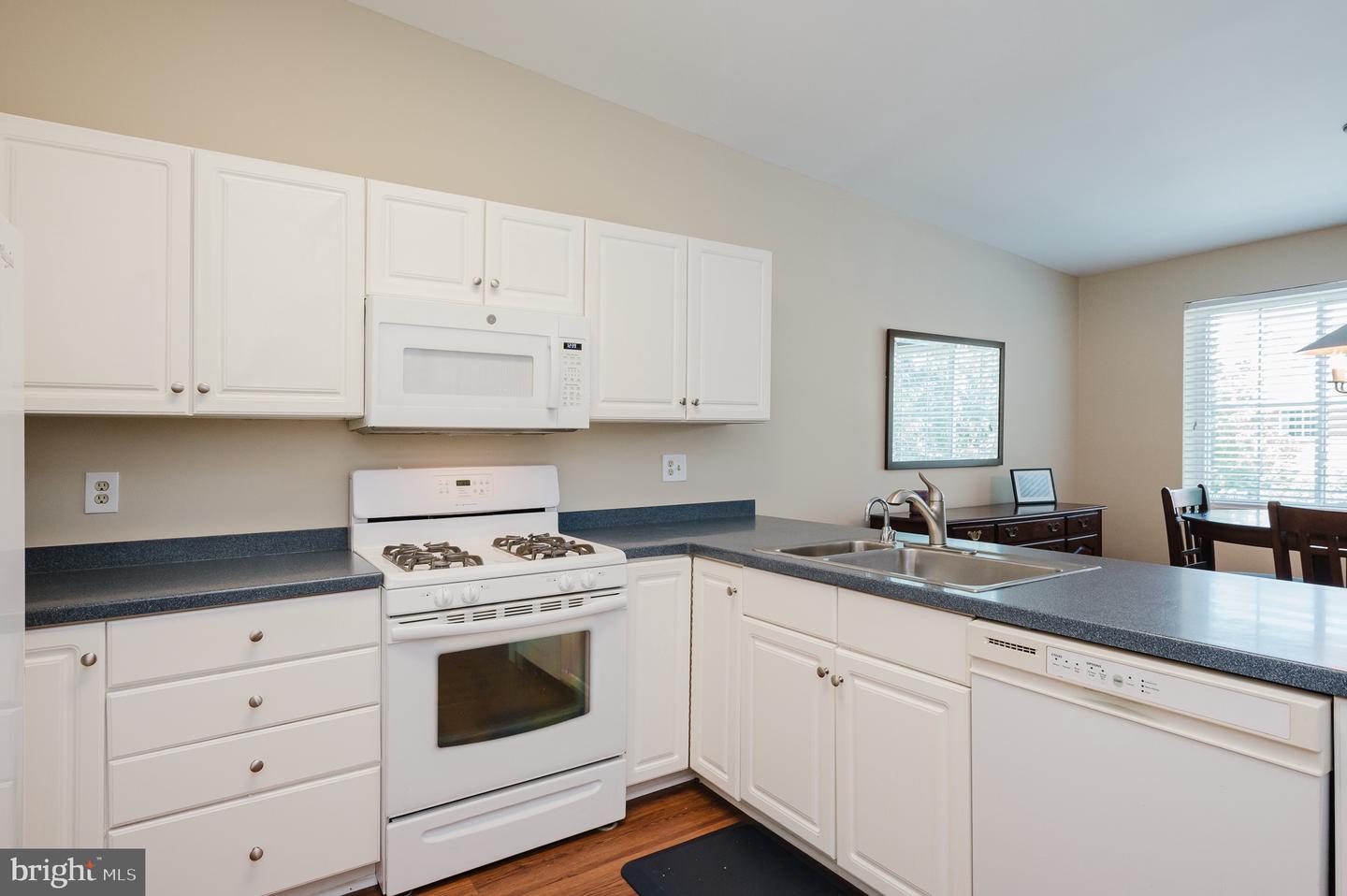405 Kilree Rd #301 Property Photo 6