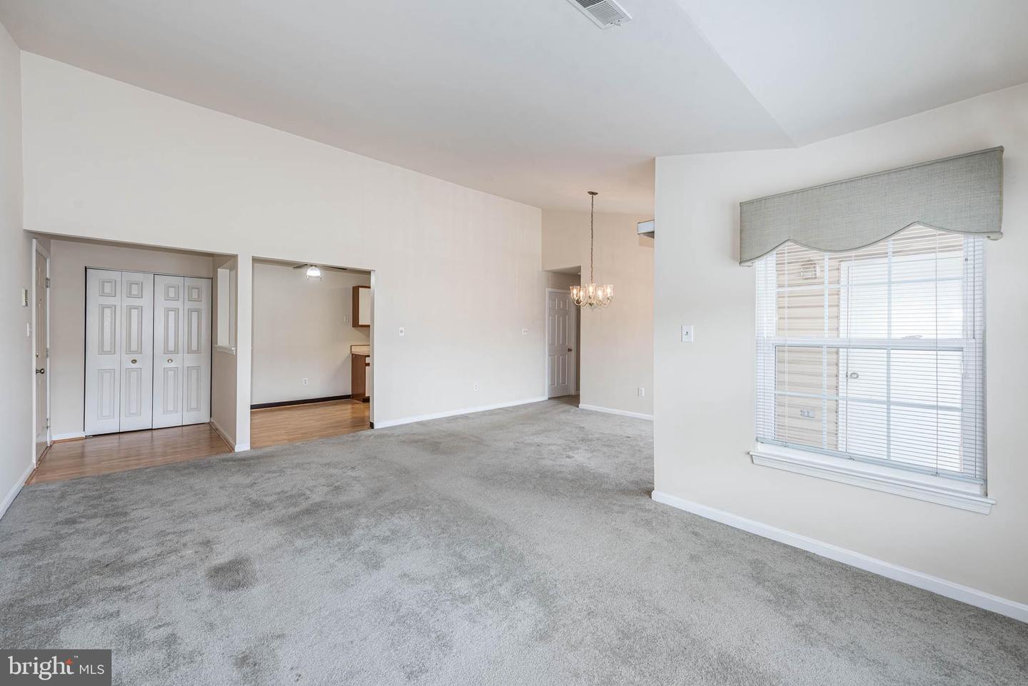 2 Rumford Dr #304 Property Photo 8