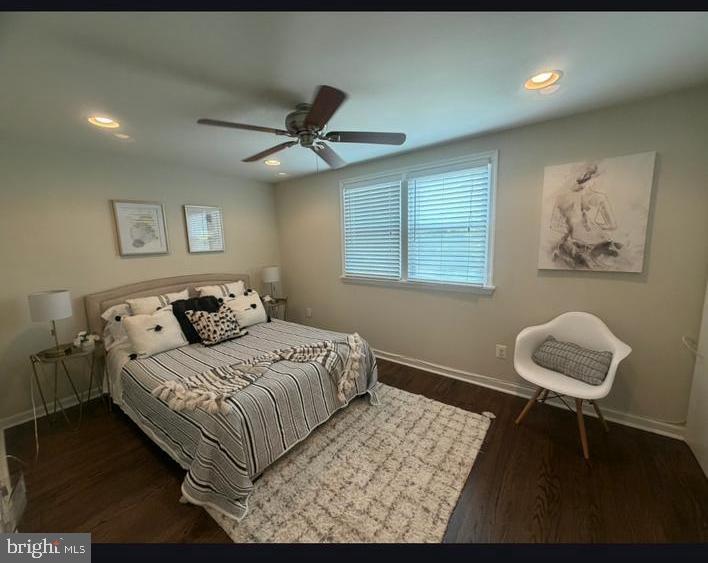 615 47th St Property Photo 21