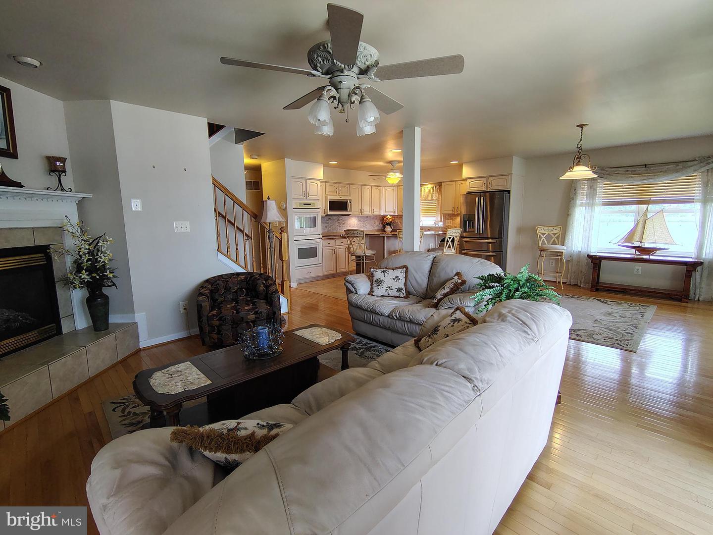 2424 Golupski Rd Property Photo 6