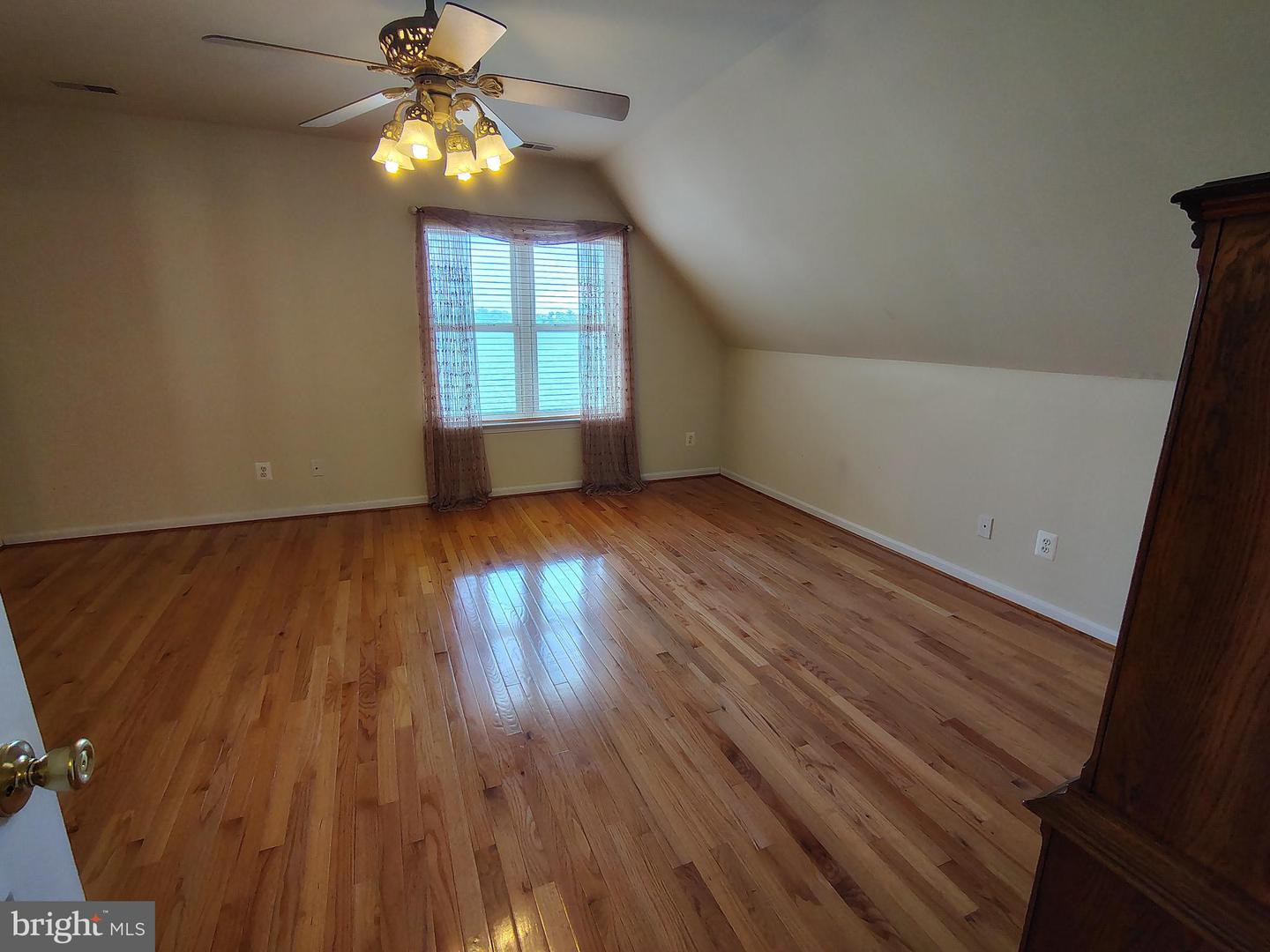 2424 Golupski Rd Property Photo 18