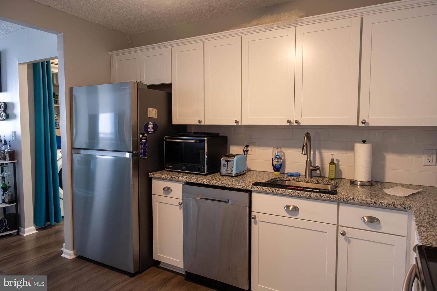 205 E Joppa Rd #405 Property Photo 5