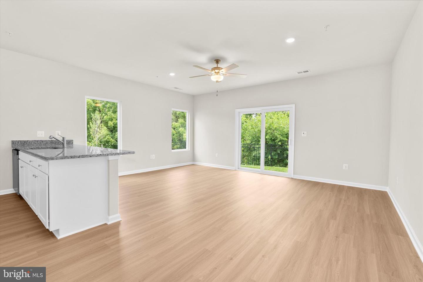 8111 Bartholomew Ct Property Photo 3