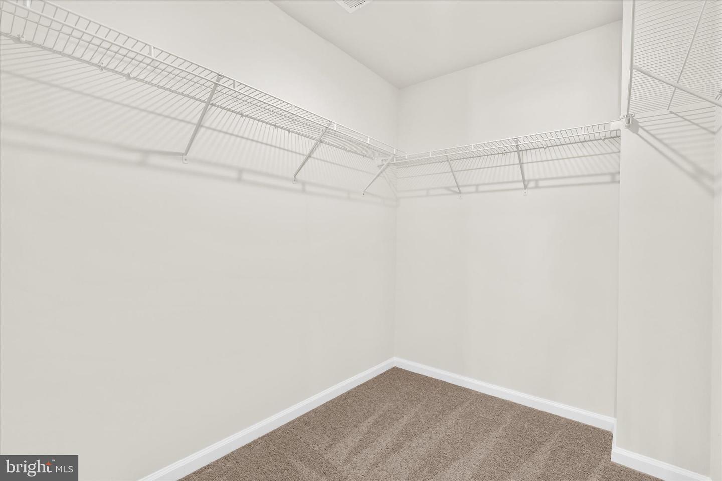 8111 Bartholomew Ct Property Photo 19
