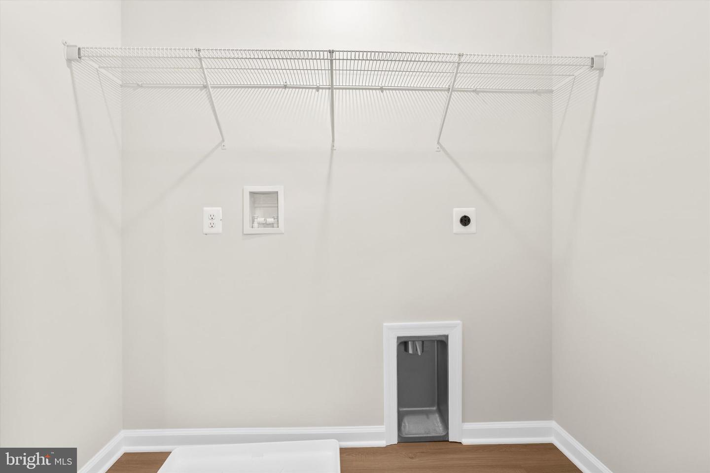 8111 Bartholomew Ct Property Photo 23