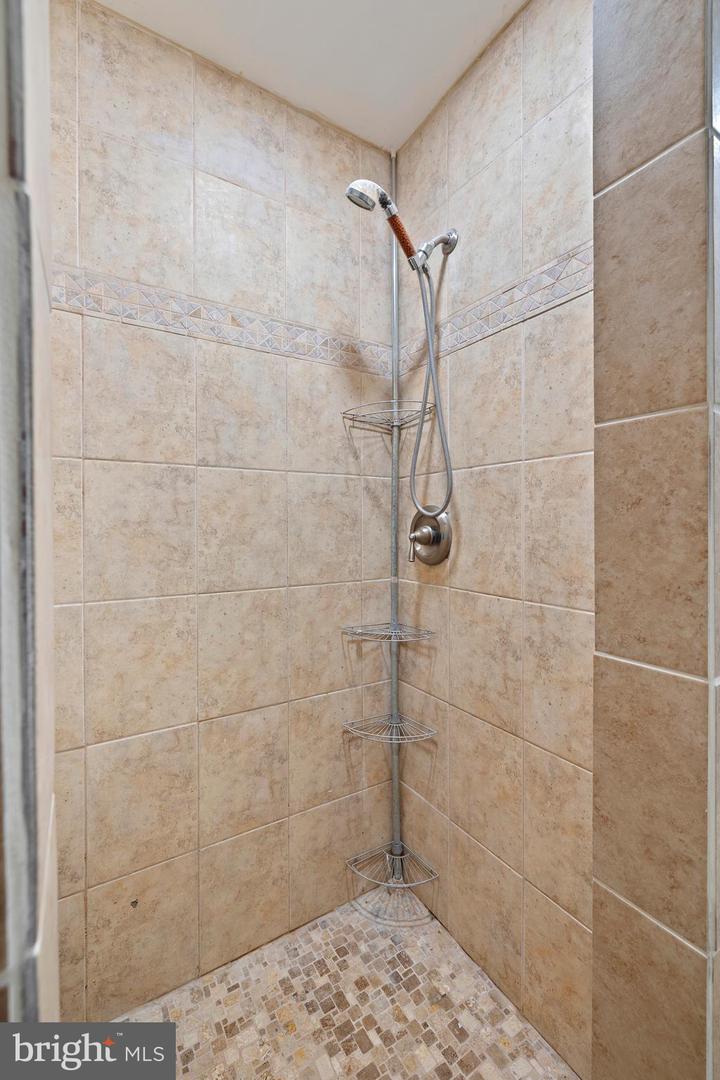 3000 Shepperd Rd Property Photo 28