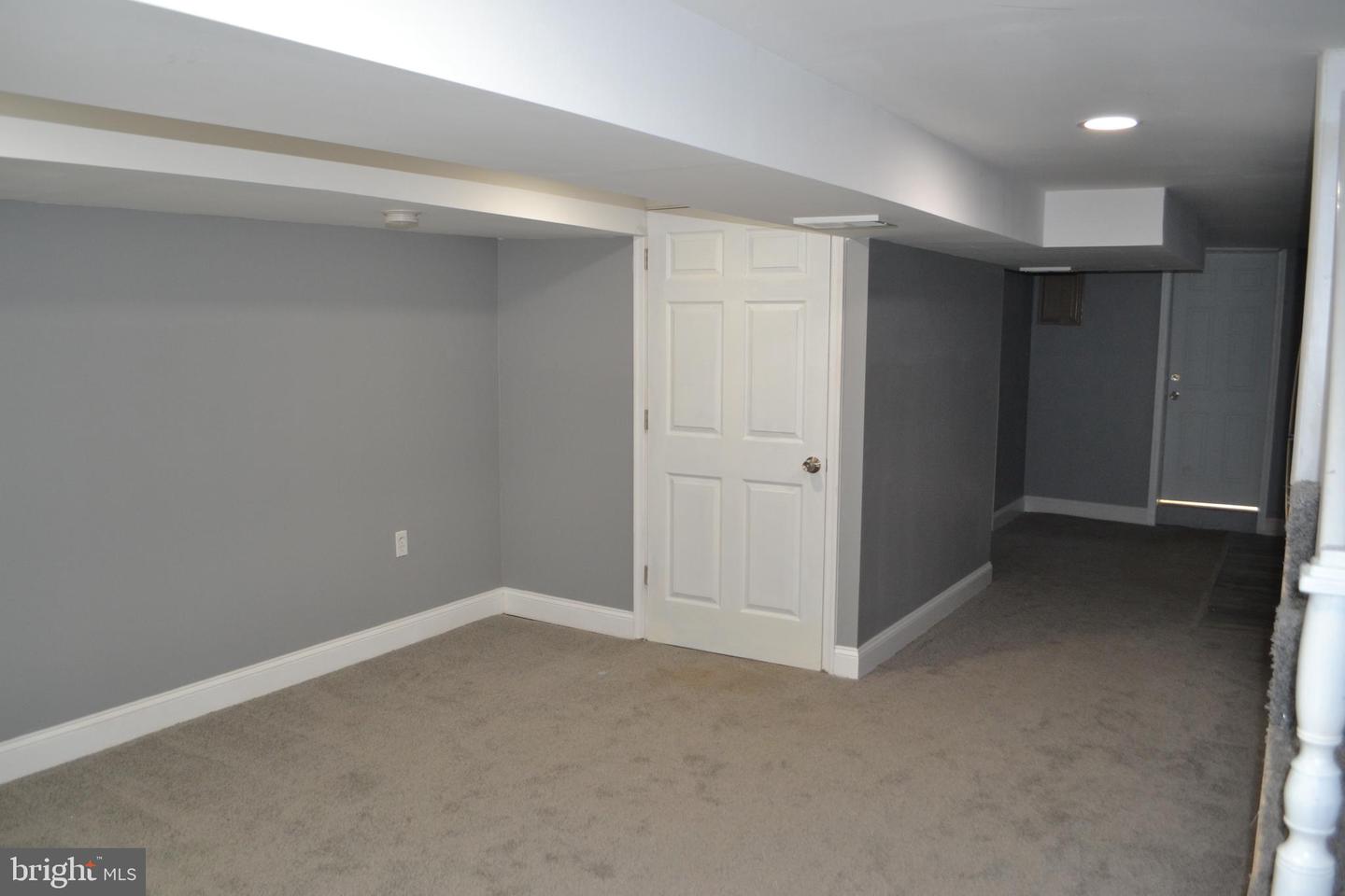 7448 Durwood Property Photo 20