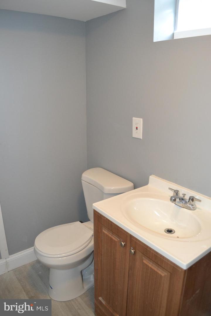 7448 Durwood Property Photo 23