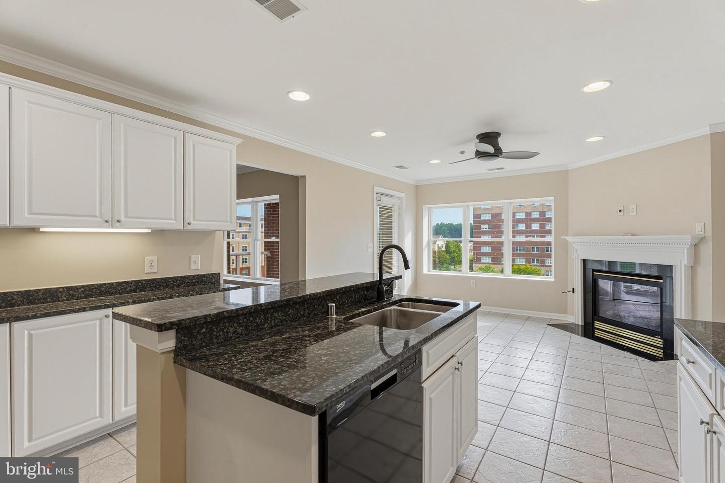 12240 Roundwood Rd #509 Property Photo 17