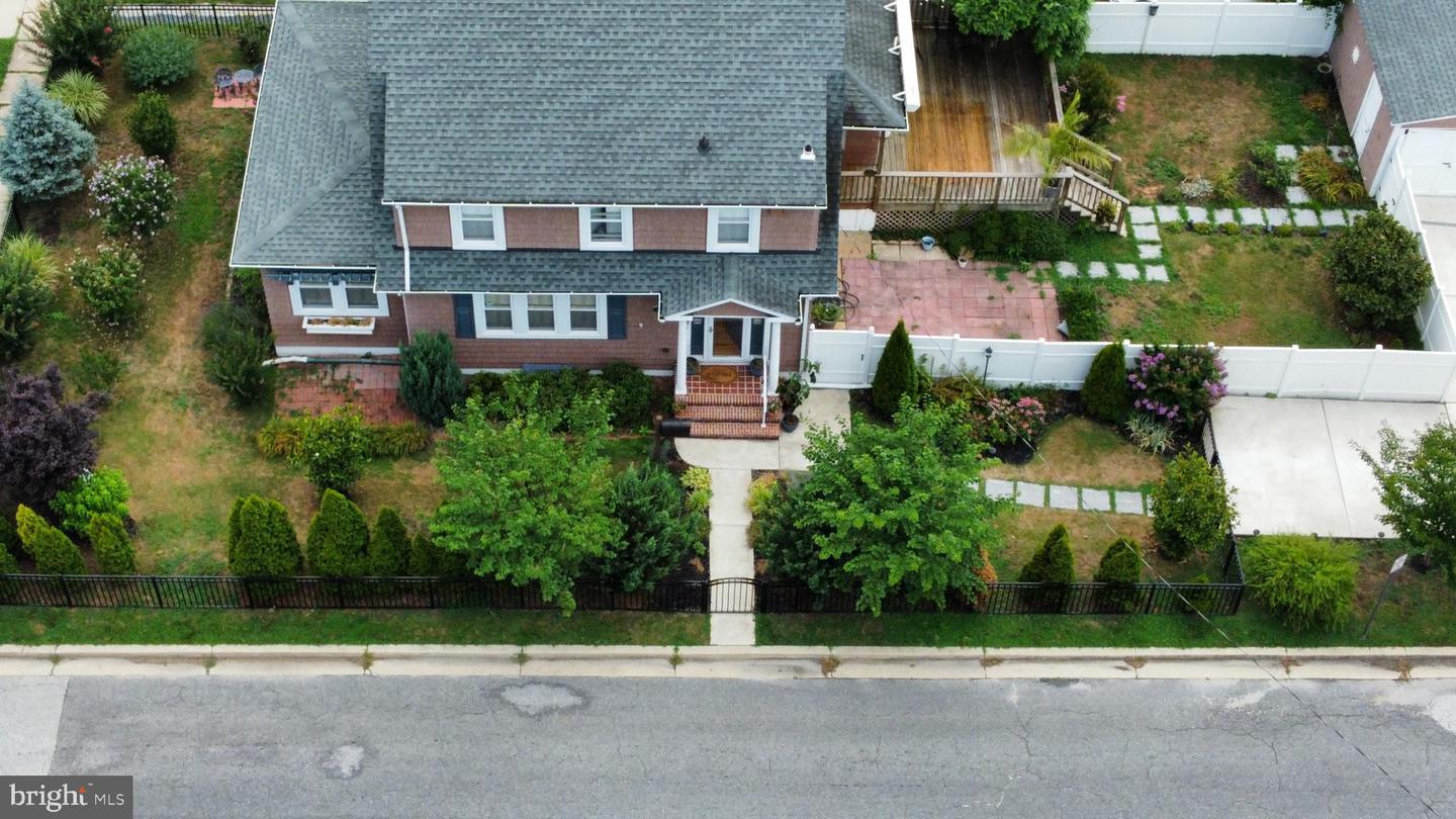 4500 Ridge Ave Property Photo 2