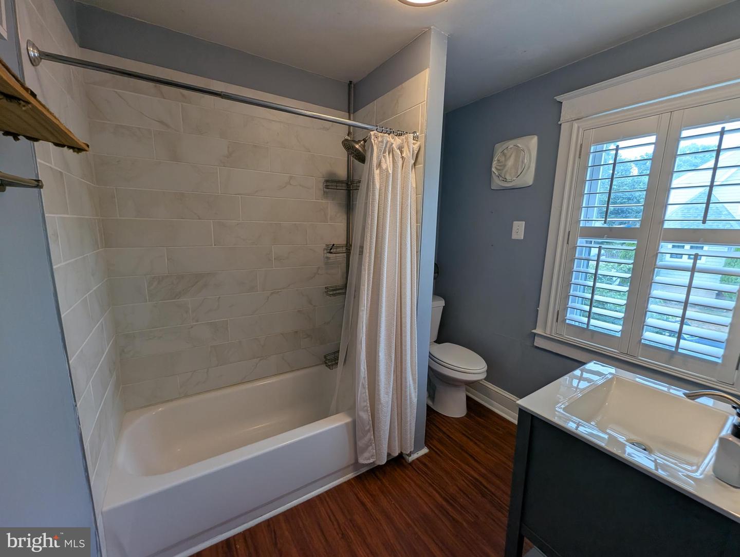 4500 Ridge Ave Property Photo 45