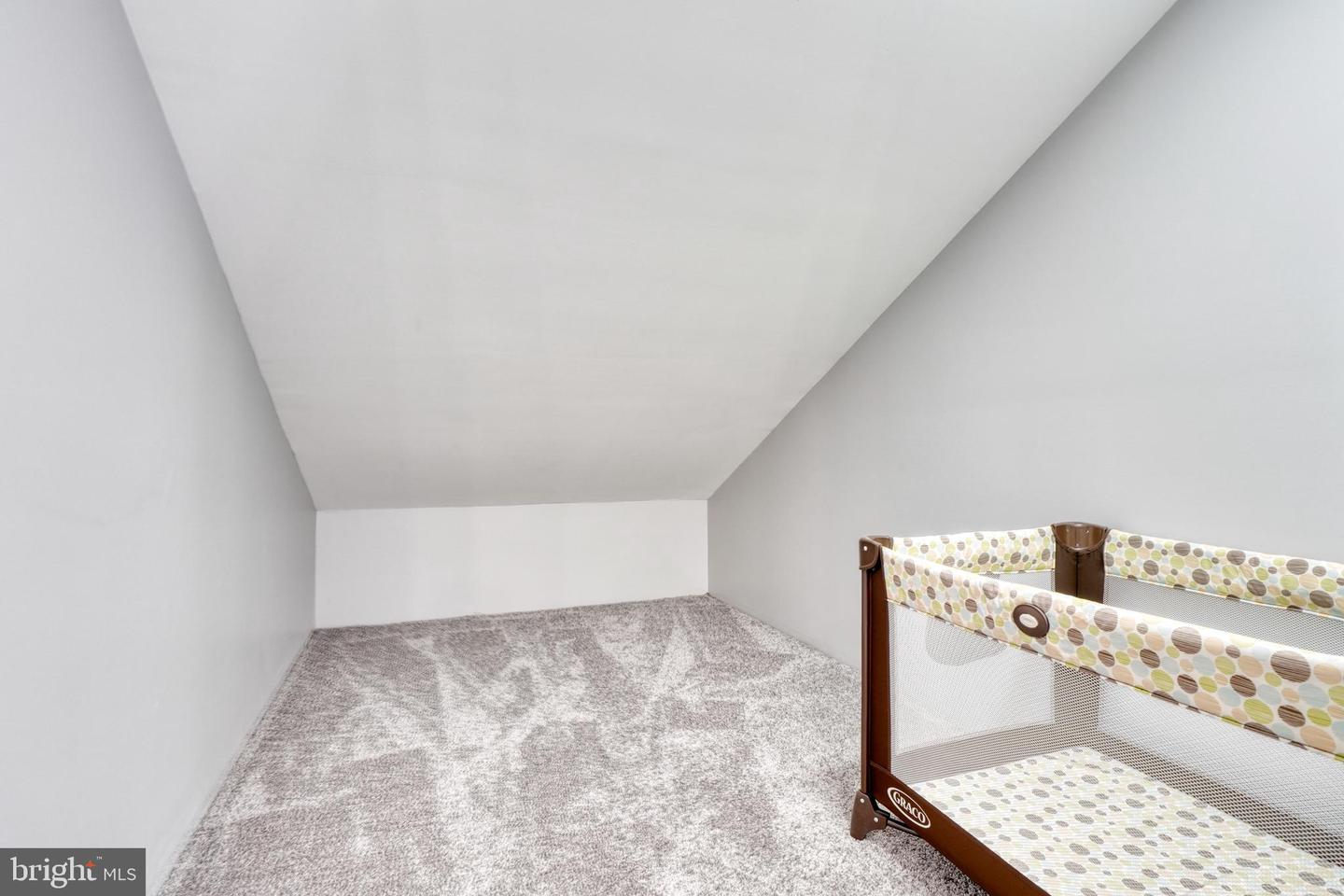 7810 Deboy Property Photo 33