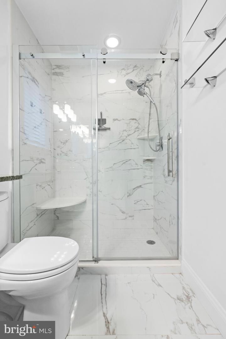 3 Oak Hill Ct Property Photo 18