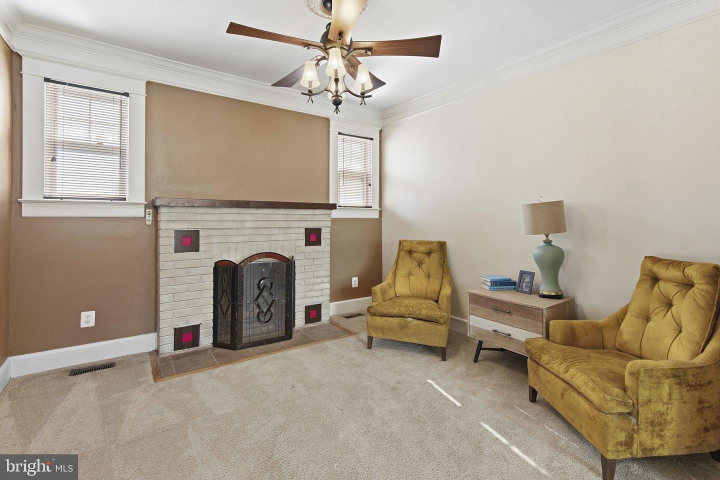 4413 Maple Ave Property Photo 7