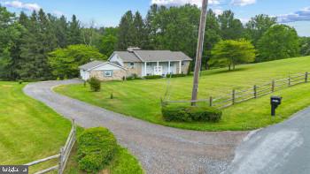 2212 Corbett Rd Property Photo 7