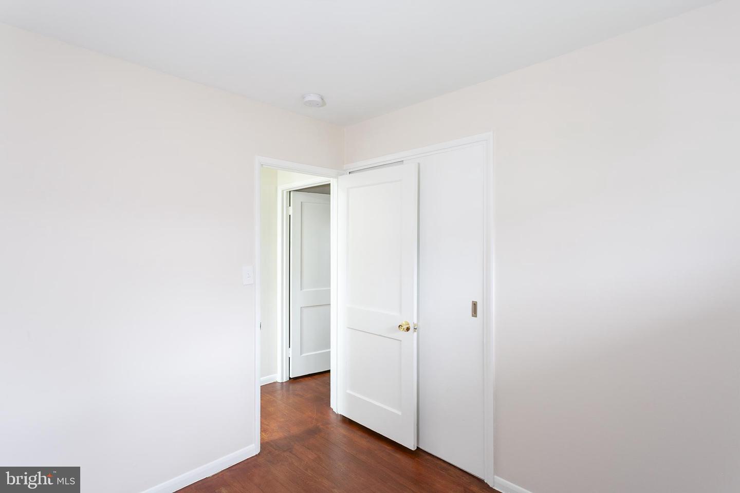 8703 Edgefield Rd Property Photo 14