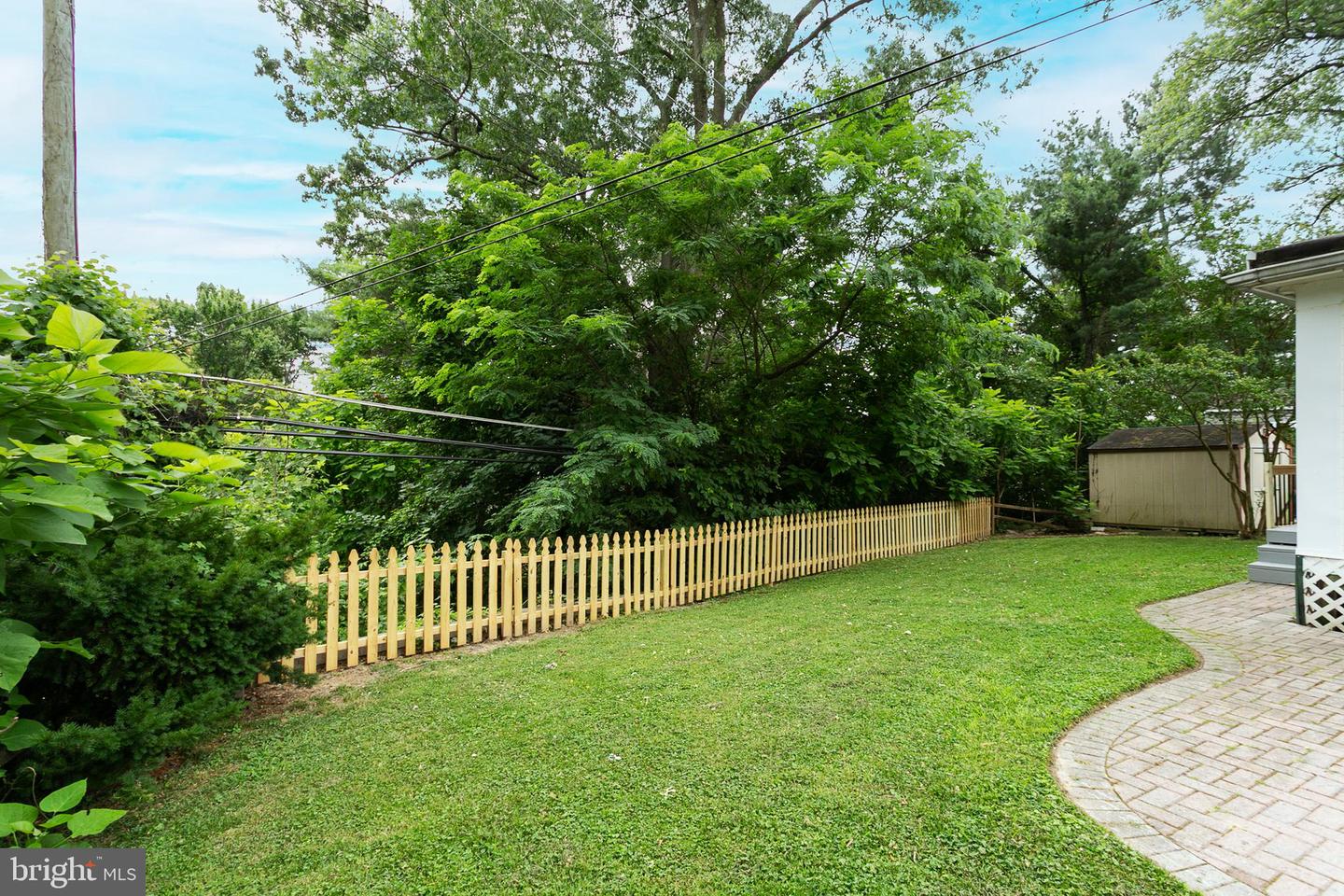 8703 Edgefield Rd Property Photo 28
