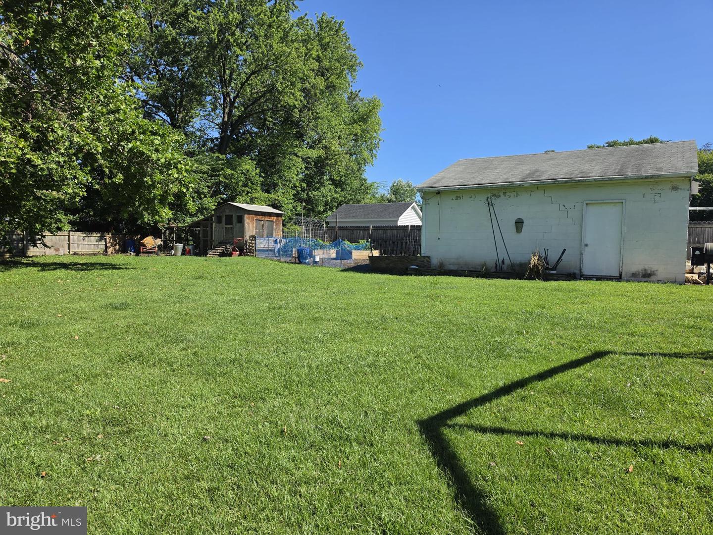 416 Earls Rd Property Photo 16
