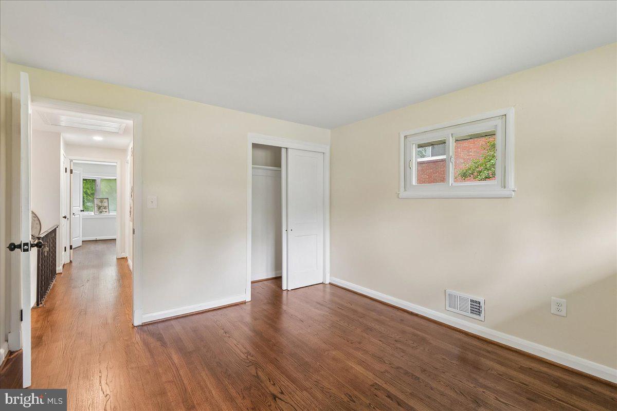 1204 Saint Andrews Way Property Photo 12