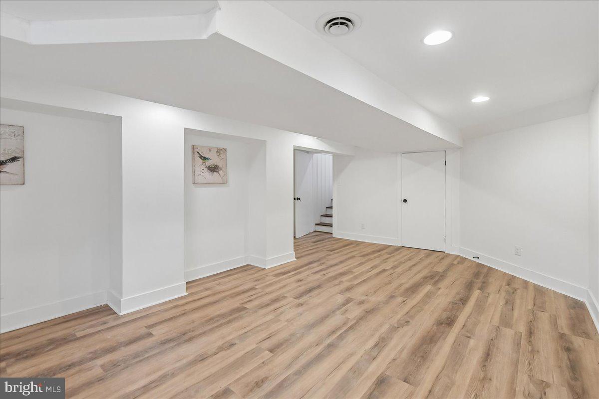 1204 Saint Andrews Way Property Photo 17