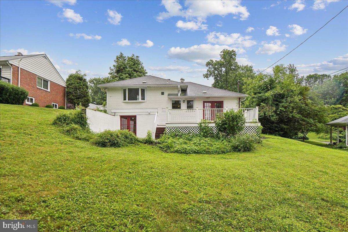 1204 Saint Andrews Way Property Photo 20