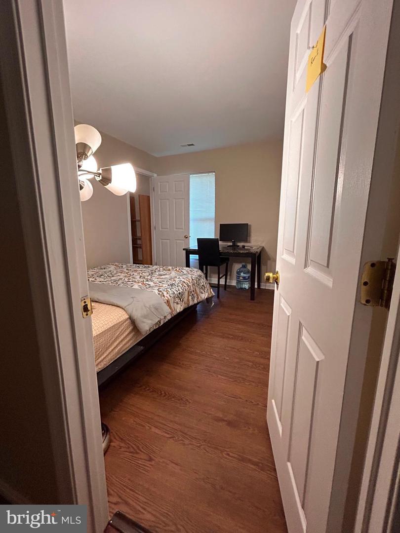 8 Trout Lily Ct Property Photo 1