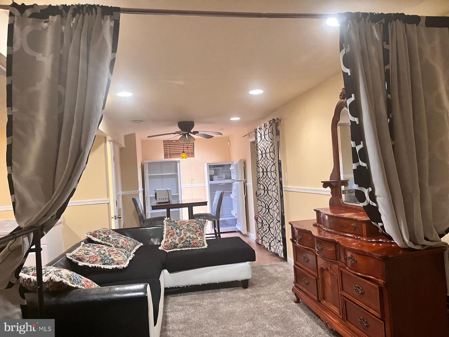 8 Trout Lily Ct Property Photo 1