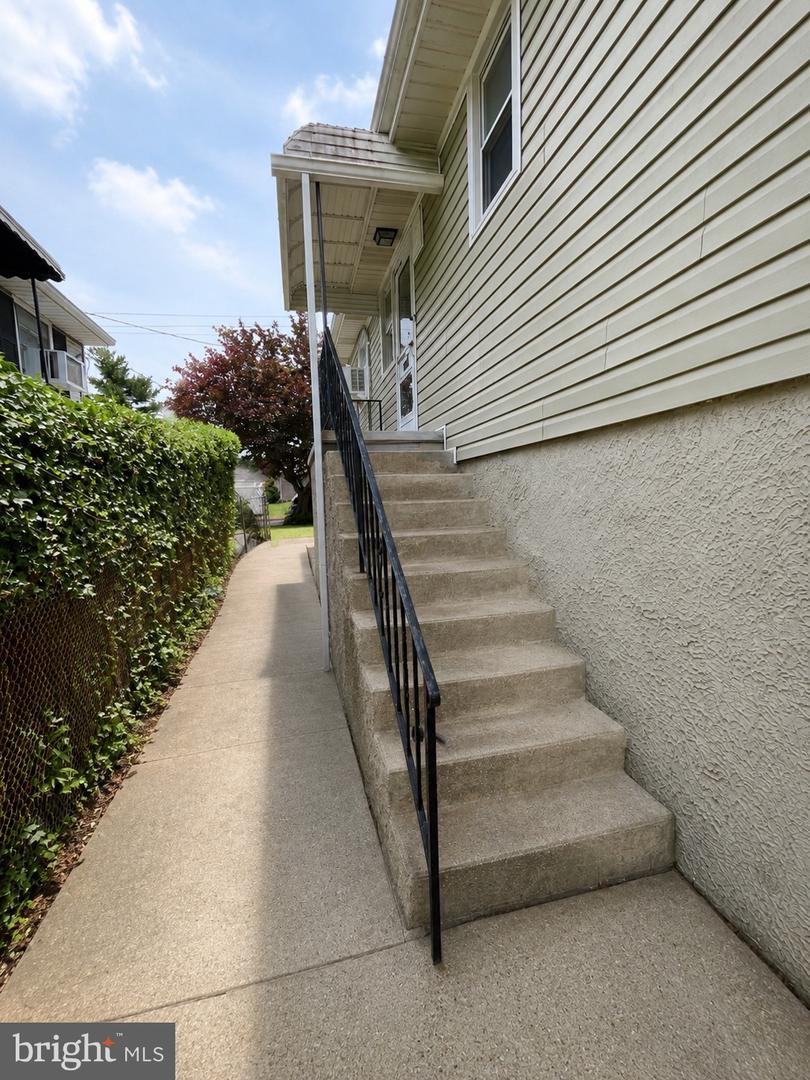 1124 Wilson Property Photo 12