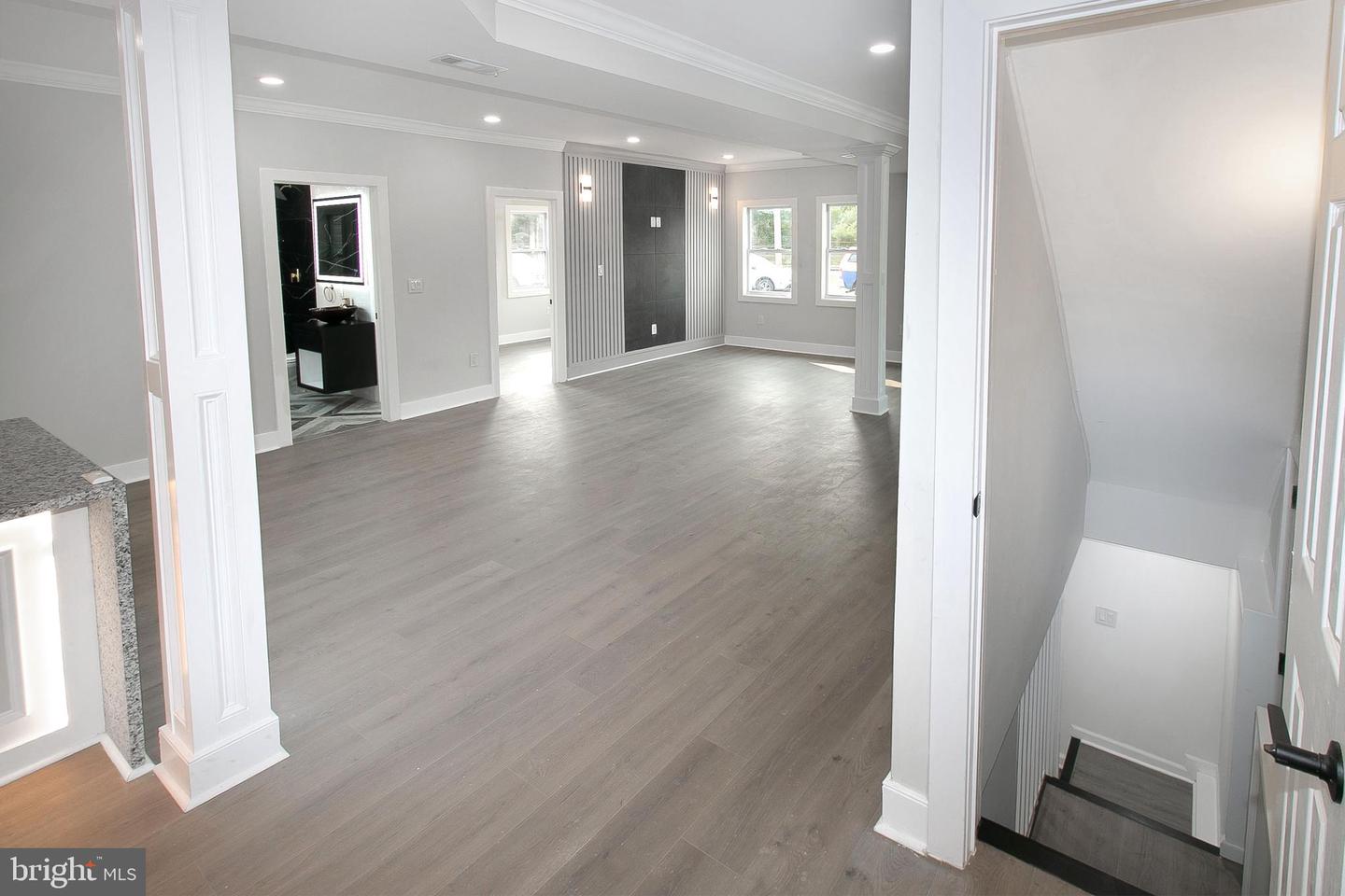 3437 Liberty Gardens Road Property Photo 22