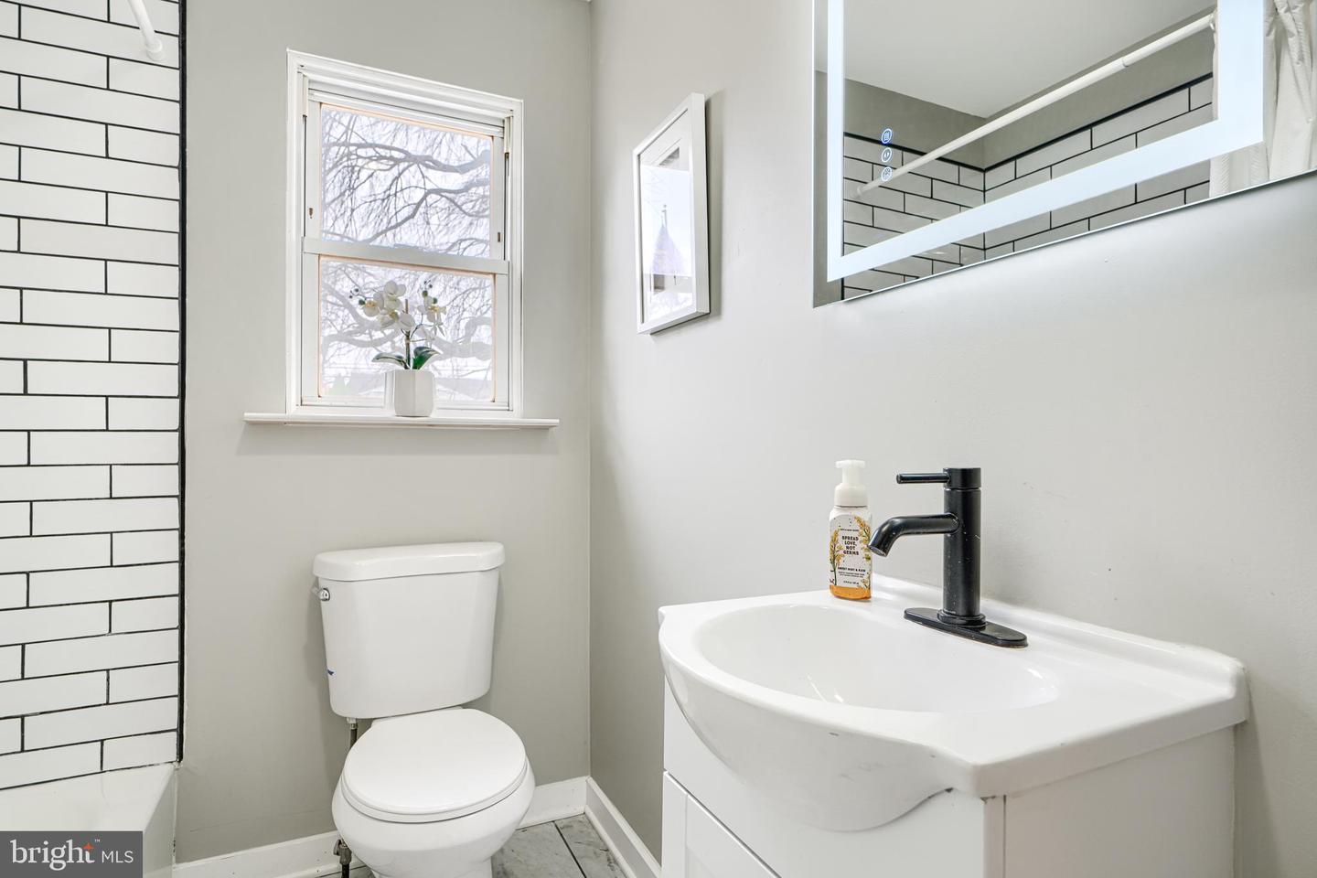 9212 Snyder Ln Property Photo 28