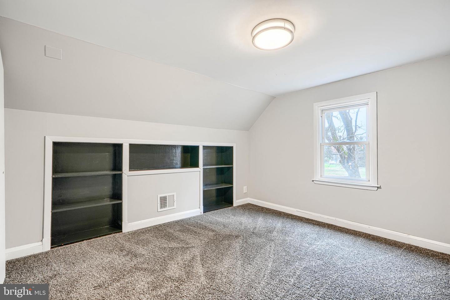 9212 Snyder Ln Property Photo 36