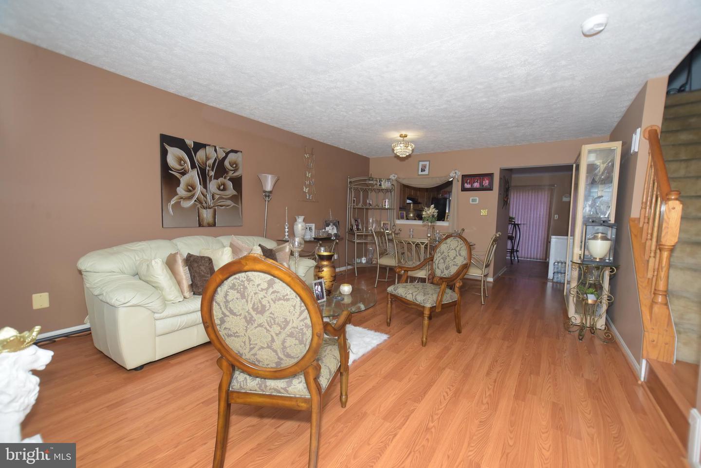 3914 Hunt Harbor Rd Property Photo 2