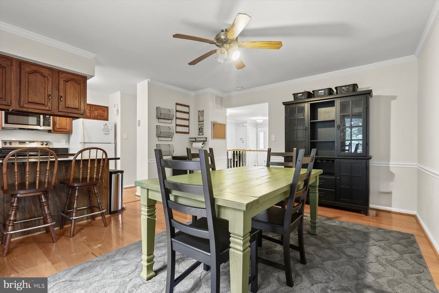 8614 Tower Bridge Way Property Photo 10